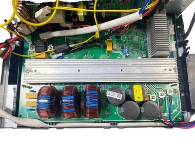 KFR160W/BP3T1N1-30 & EU-KFR140W/BP3T1N8-E30 - 3