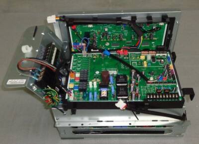 Arçelik ETON06MLU Trifaze Kontrol Kutusu 5400829407 - 1