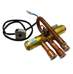 Universal Salon Tipi Klima 4 Yollu Vana Grubu 48000 Btu - UNIVERSAL